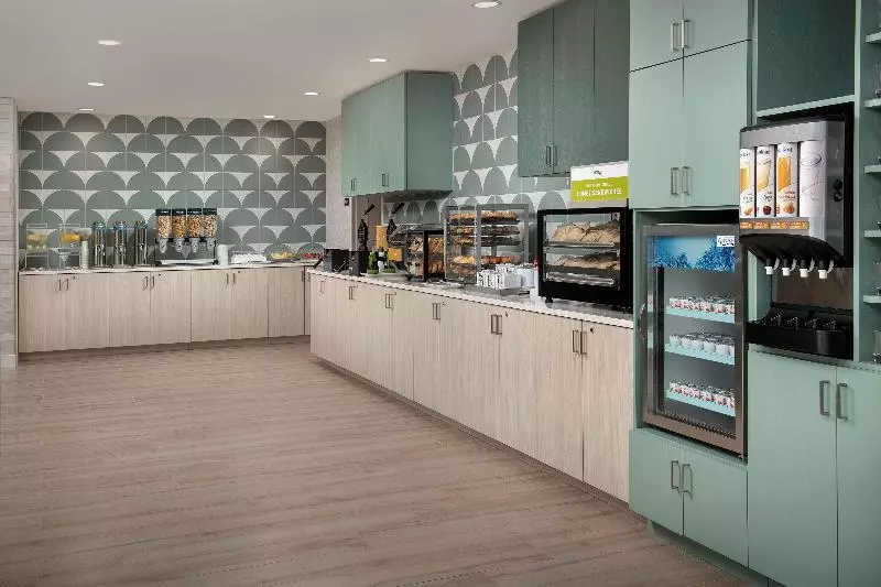 Hotelli Tru By Hilton Miami Airport South Blue Lagoon, Fl