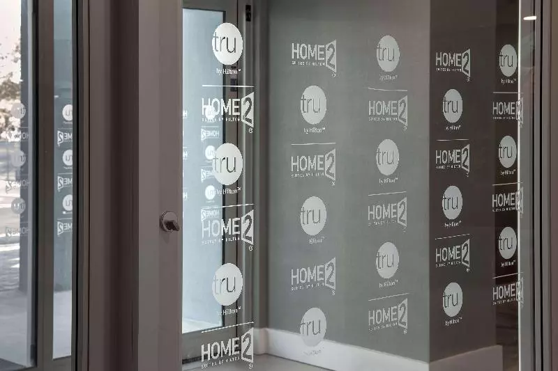 Hotelli Tru By Hilton Miami Airport South Blue Lagoon, Fl