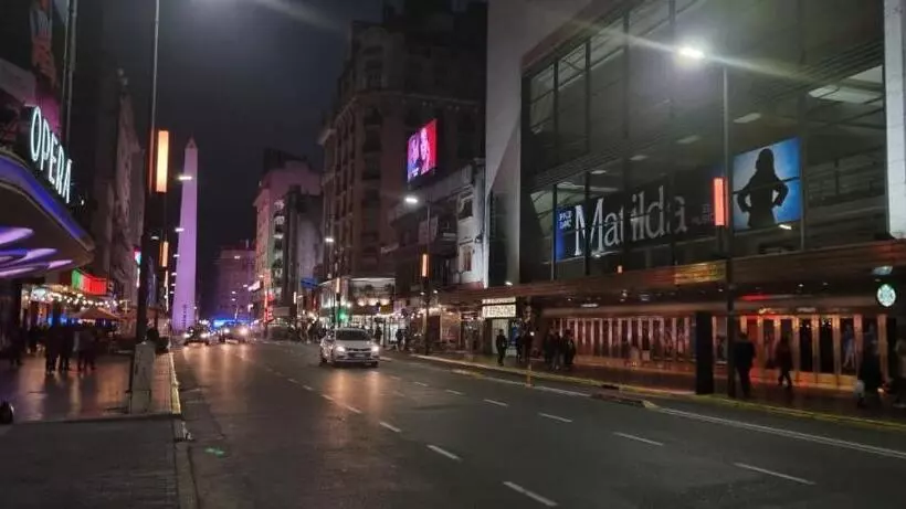 Retkeilymaja Dg Apart Obelisco