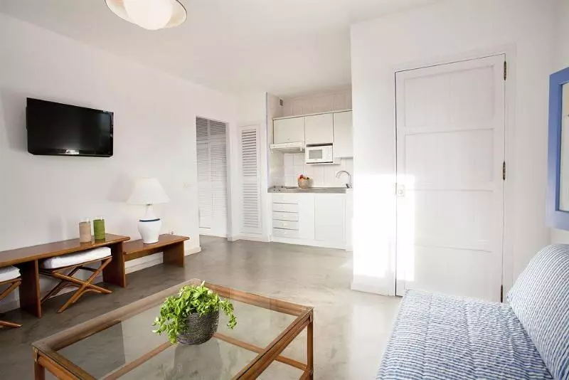 Apartamentos Aviació  Formentera Mar