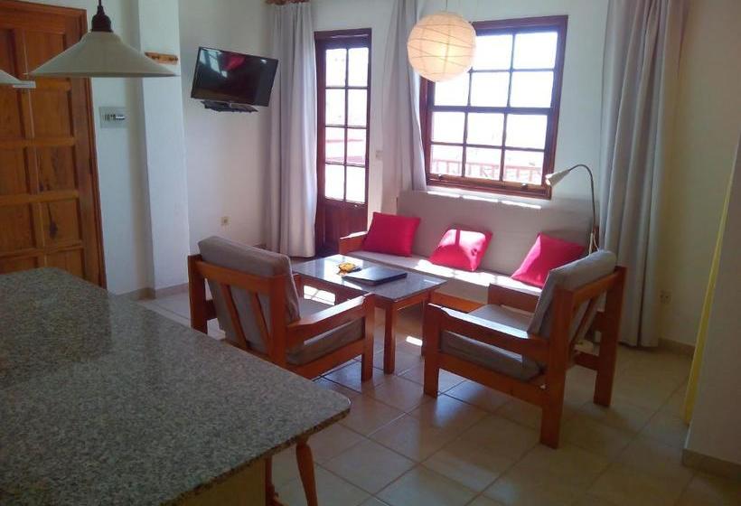 Apartamentos La Fuente