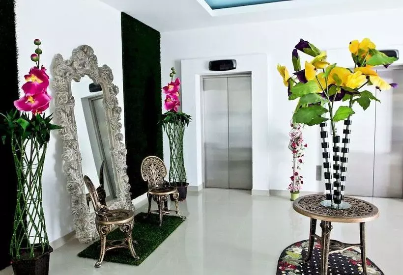 Barcelona Tower Suites