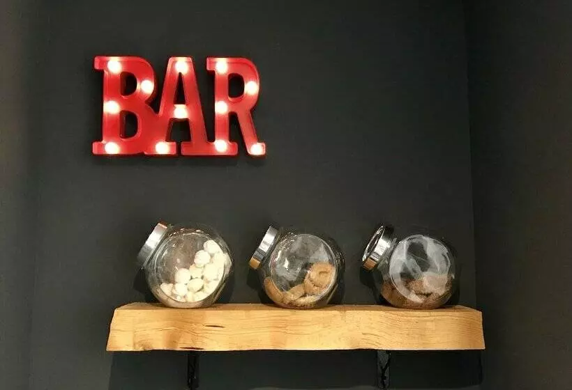 ベッドアンドブレックファースト Gallery Guesthouse