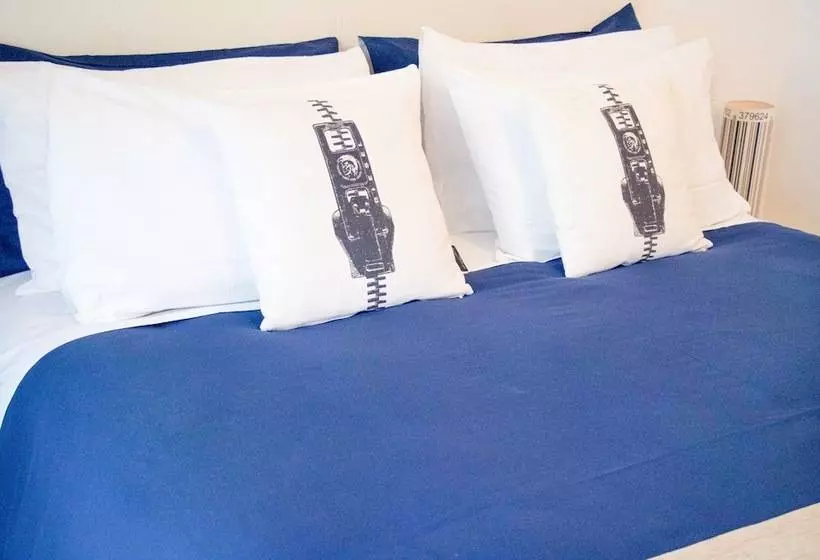 ベッドアンドブレックファースト Gallery Guesthouse