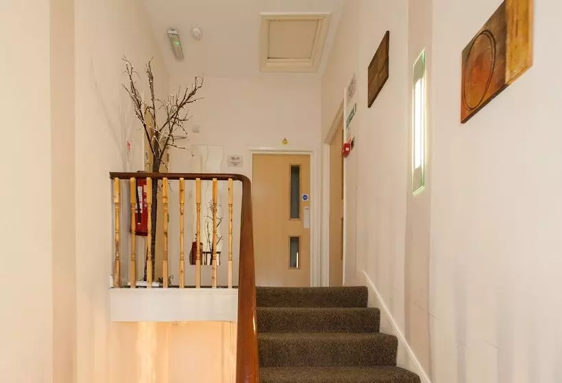 ベッドアンドブレックファースト Newmarket Ale House – Hotel & Restaurant