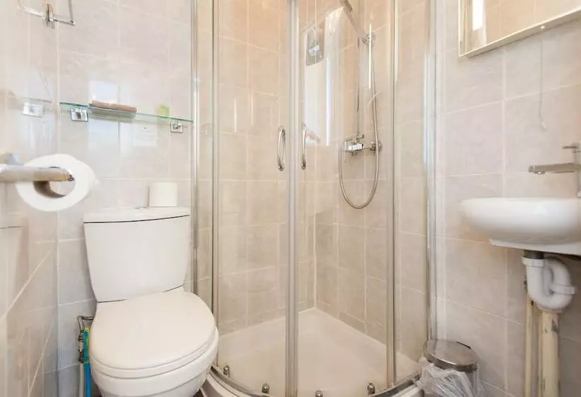 ベッドアンドブレックファースト Newmarket Ale House – Hotel & Restaurant