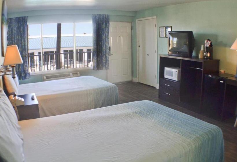 リゾートホテル Boardwalk Beach