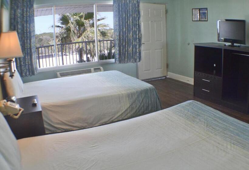 リゾートホテル Boardwalk Beach