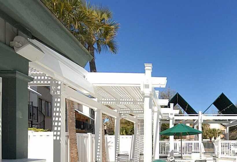 Coral Sands Resort By Palmera