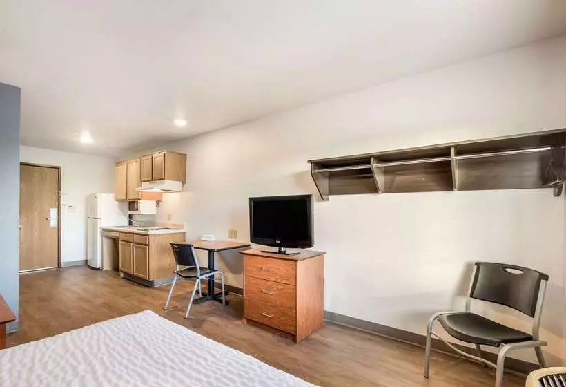 Extended Stay America Select Suites  Indianapolis  Lawrence