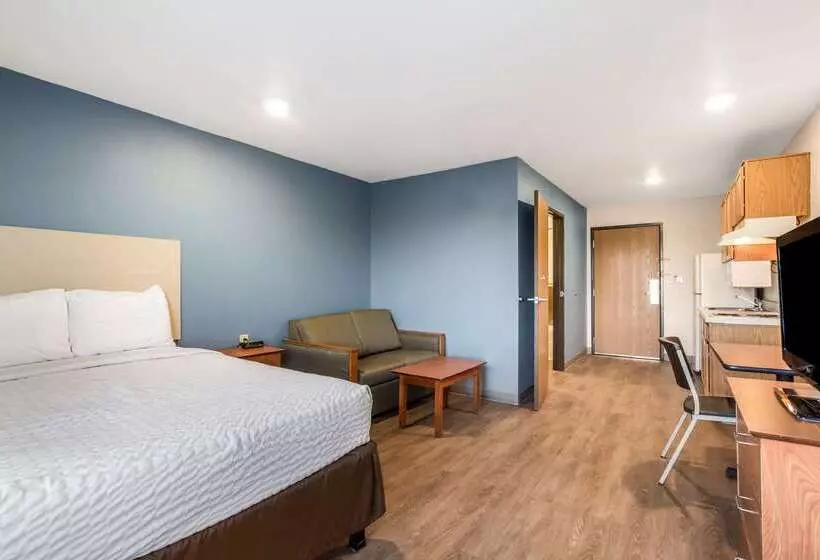 Extended Stay America Select Suites  Indianapolis  Lawrence