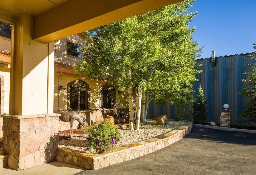 ホテル Alpine Inn & Suites Gunnison