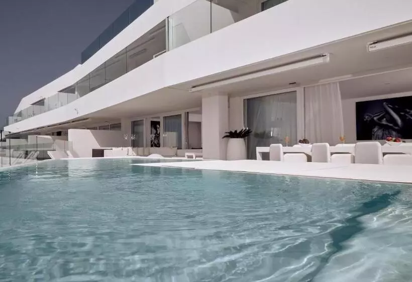 酒店 Baobab Suites