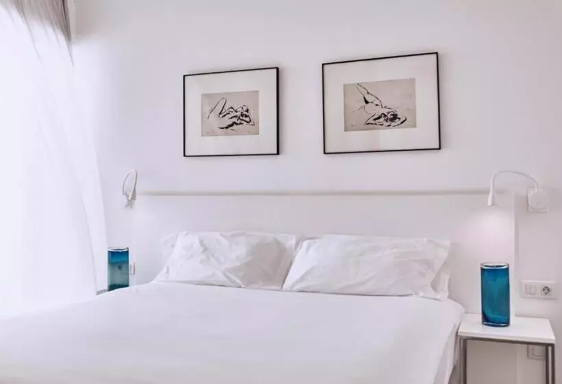 酒店 Baobab Suites