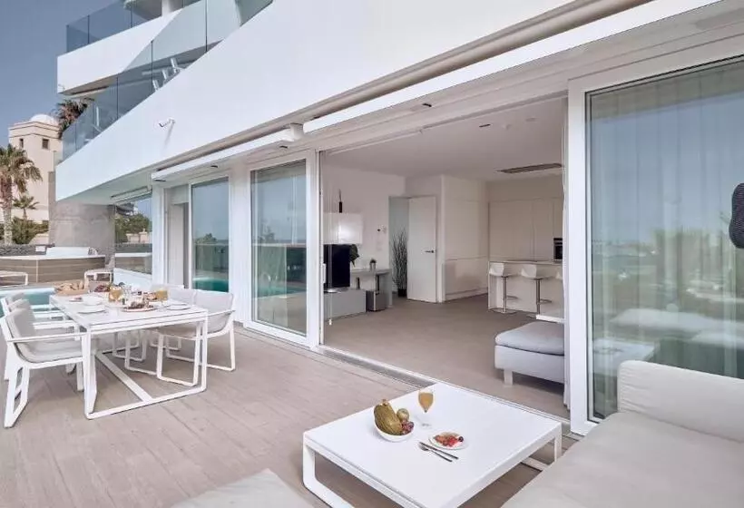 酒店 Baobab Suites