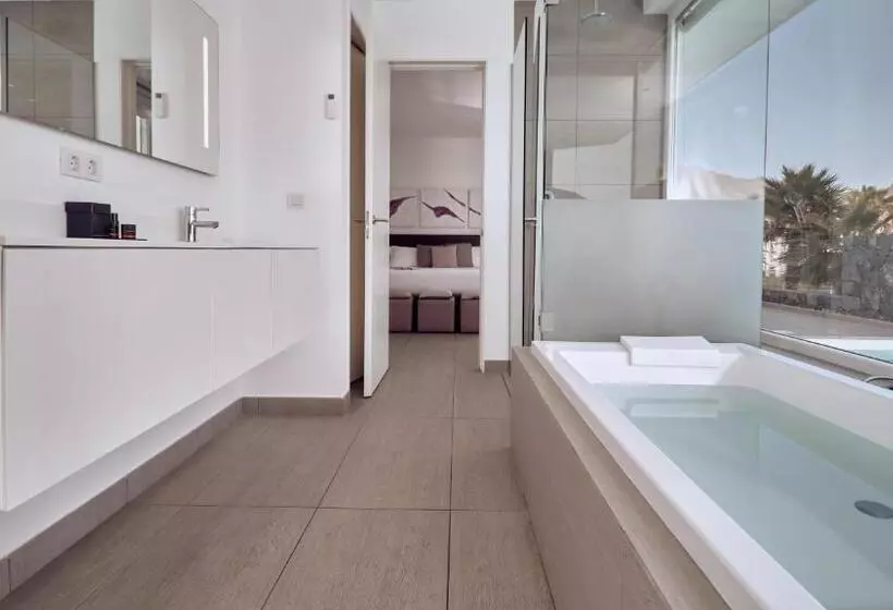 酒店 Baobab Suites