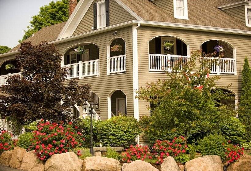 هتل Bar Harbor Manor