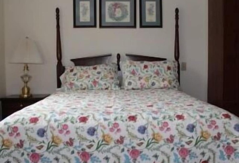 فندق Black Horse Inn