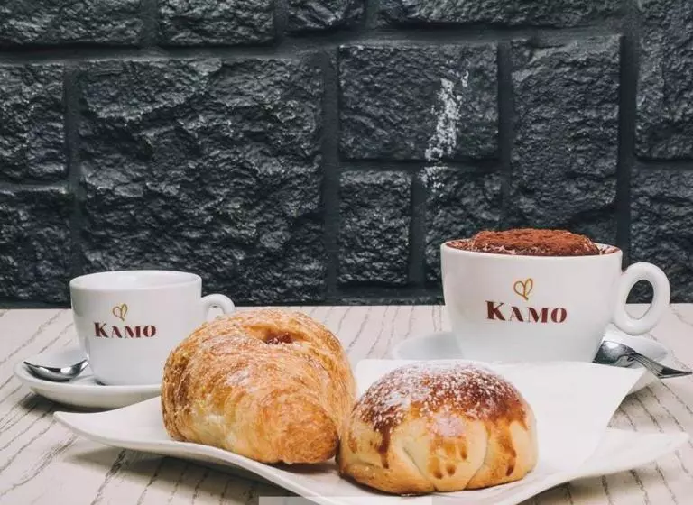 בית מלון כפרי Business