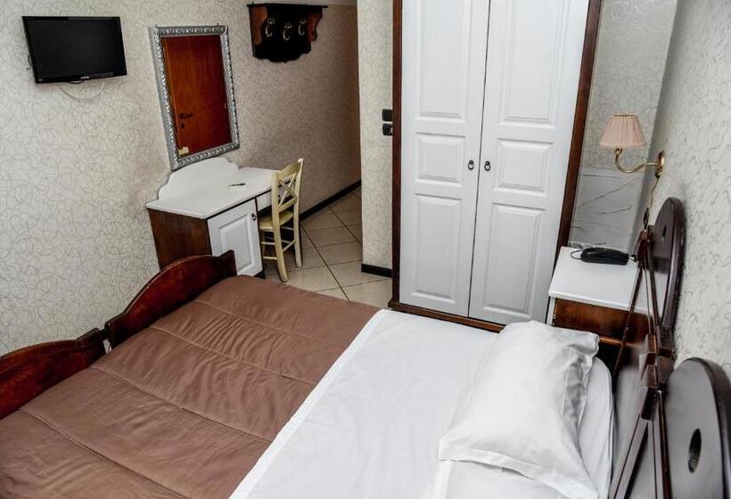 בית מלון כפרי Business