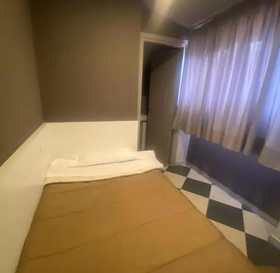 בית מלון כפרי Business