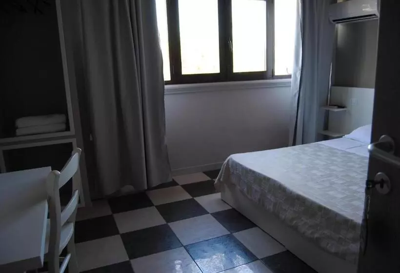 בית מלון כפרי Business