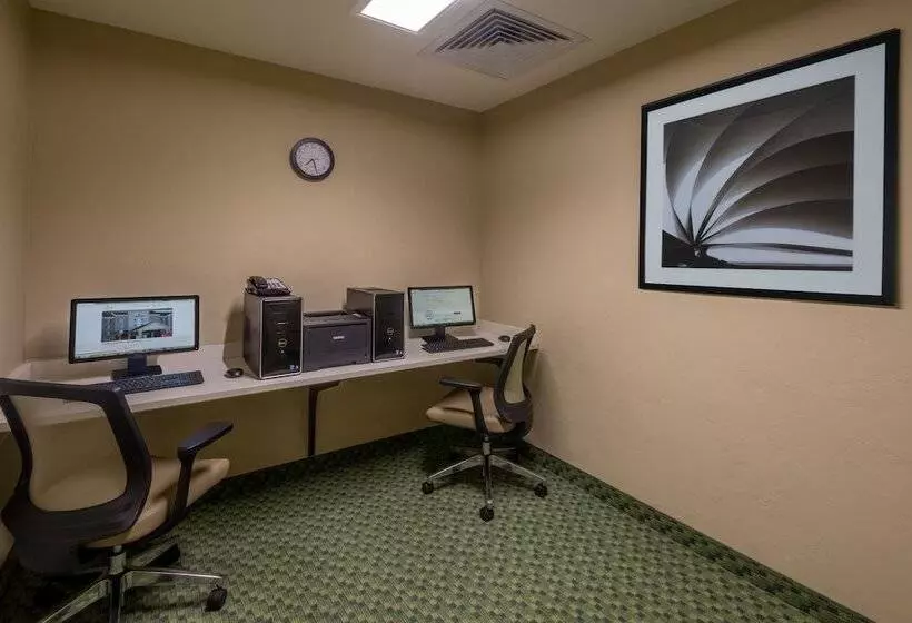 酒店 Candlewood Suites Del City, An Ihg