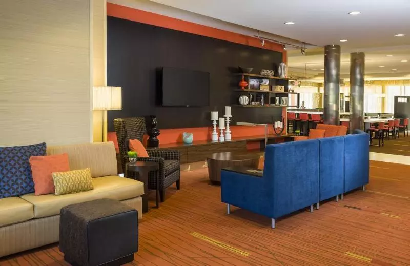هتل Courtyard By Marriott Kalamazoo Portage