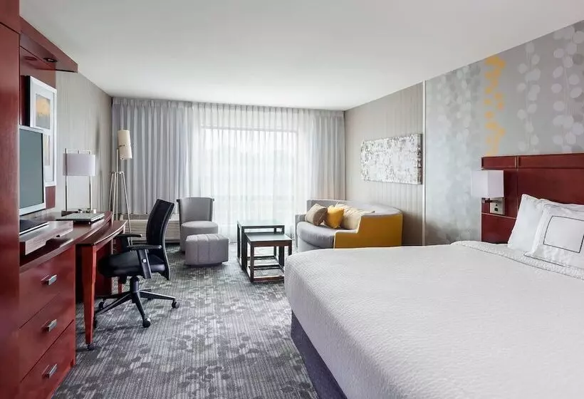 هتل Courtyard By Marriott Kalamazoo Portage