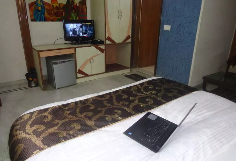 ホテル De Holiday International