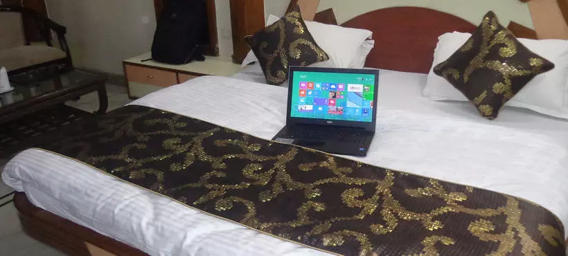 ホテル De Holiday International