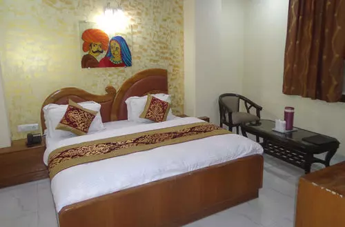 ホテル De Holiday International