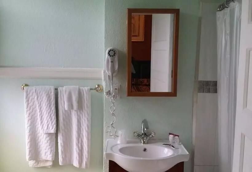 בית מלון כפרי El Capitan