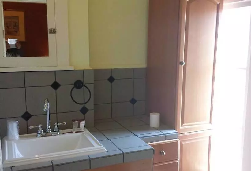 בית מלון כפרי El Capitan