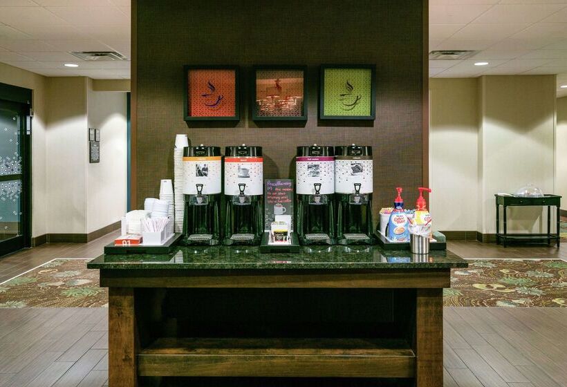 فندق Hampton Inn Huntington University Area