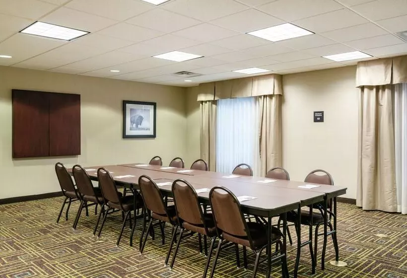 호텔 Hampton Inn Huntington University Area