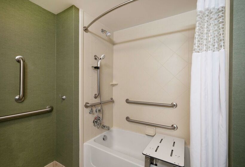 فندق Hampton Inn Huntington University Area