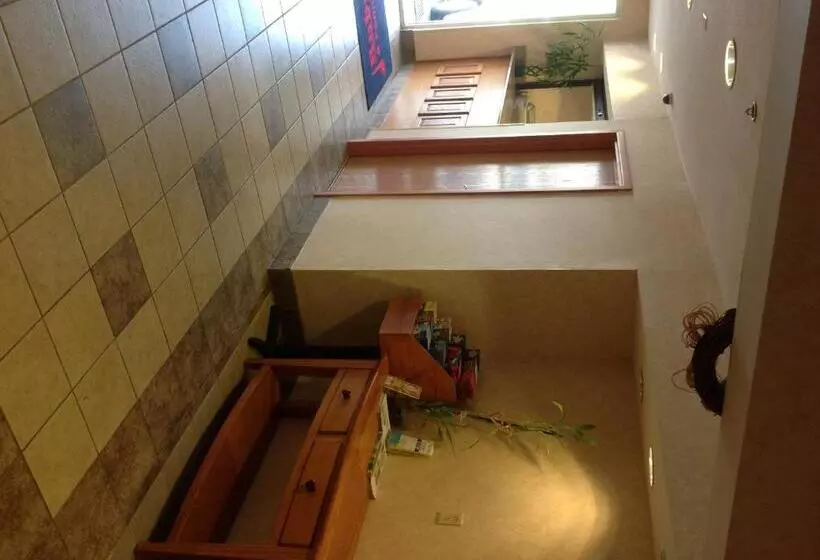 호텔 Hometown Innsoddy Daisy