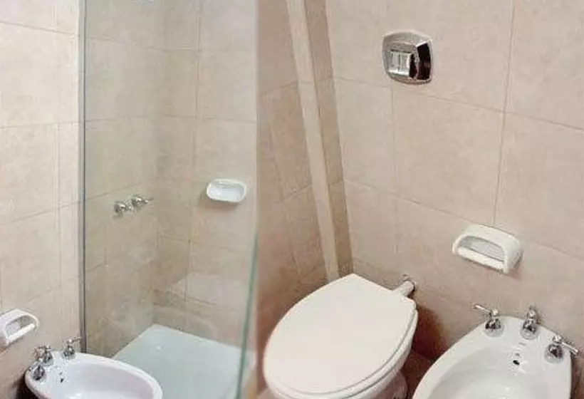 ホテル Juramento De Lealtad Townhouse