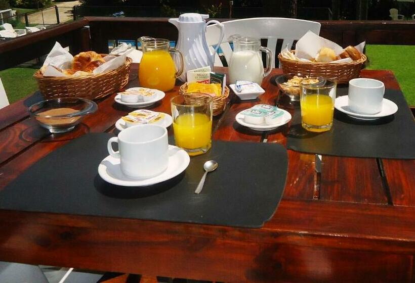 Отель La Posta De Cariló