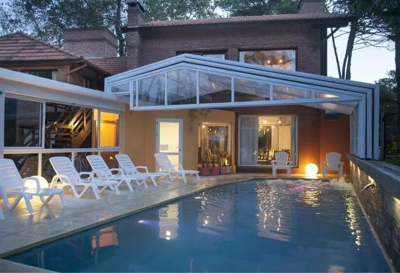 ホテル La Posta De Cariló