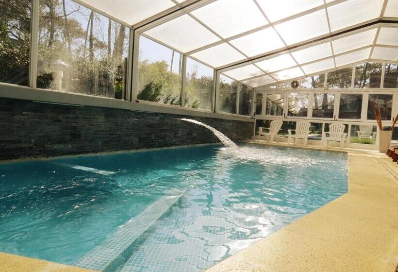 Отель La Posta De Cariló