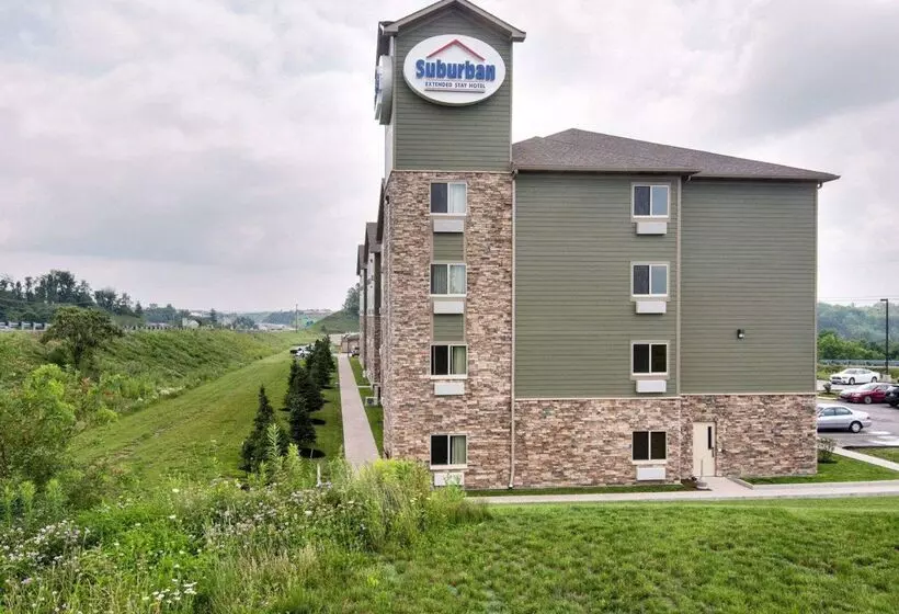 Отель Suburban Studios Triadelphia Wheeling At The Highlands