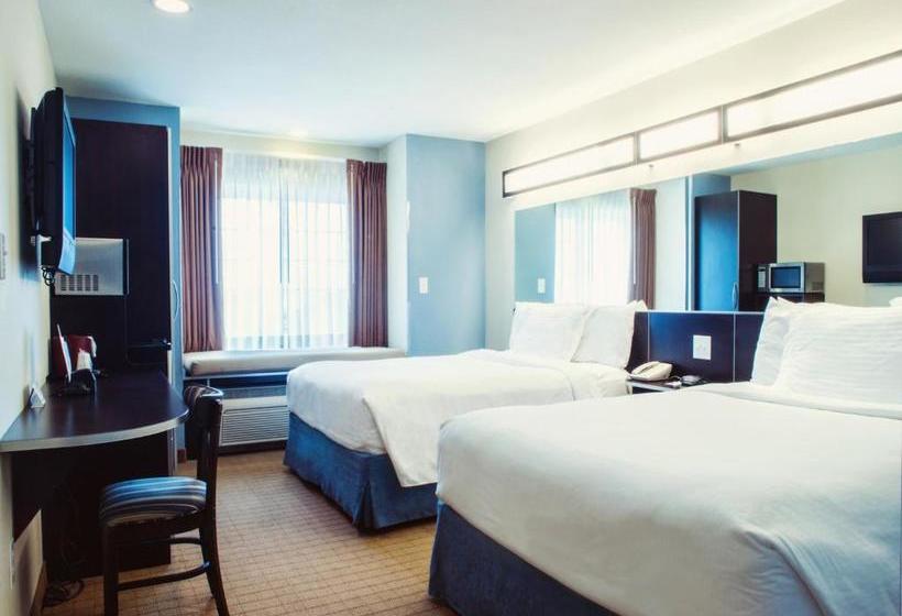 Hotel Three Rivers Inn & Suites