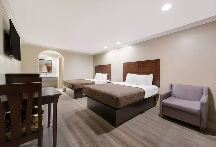 Мотель Americas Best Value Inn I 45 / Loop 610