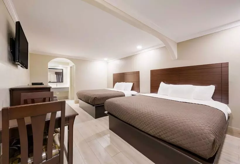 Мотель Americas Best Value Inn I 45 / Loop 610