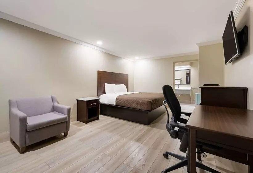 Мотель Americas Best Value Inn I 45 / Loop 610