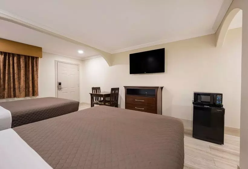 Мотель Americas Best Value Inn I 45 / Loop 610