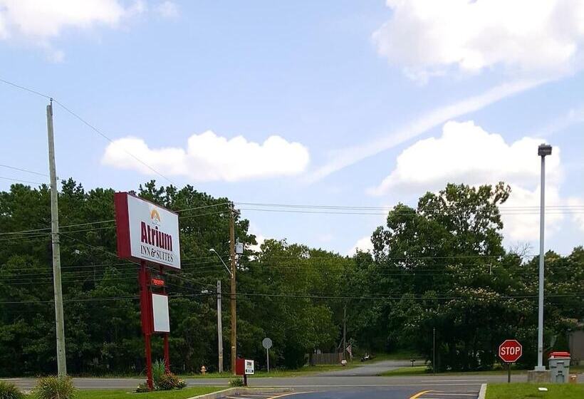 فندق على الطريق Atrium Inn & Suites