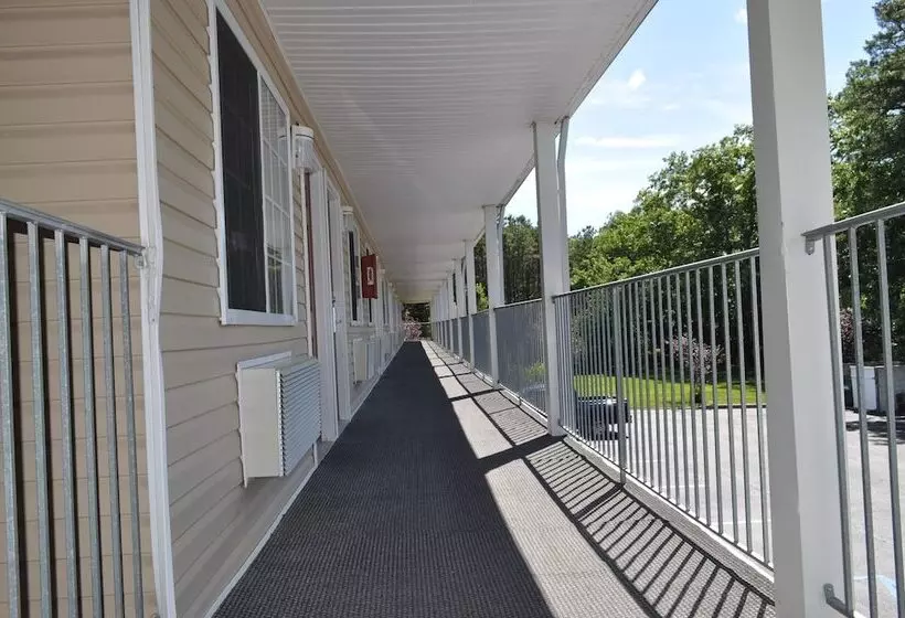 Motel Atrium Inn & Suites